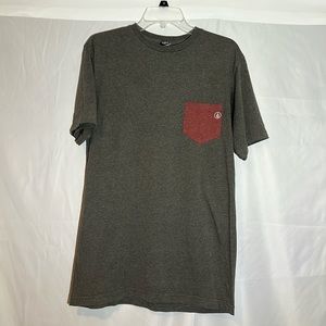 Volcom mens Med short sleeve tee with pocket grey with red left chest pocket